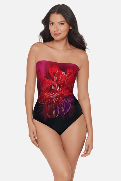 Avanti One Piece in Petali Rosa Black/Multi | Miraclesuit