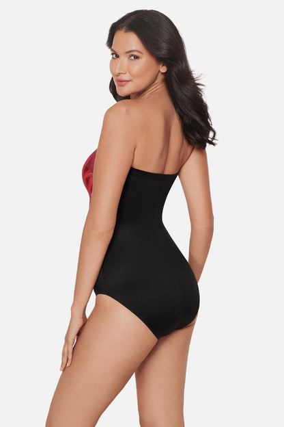 Avanti One Piece in Petali Rosa Black/Multi | Miraclesuit