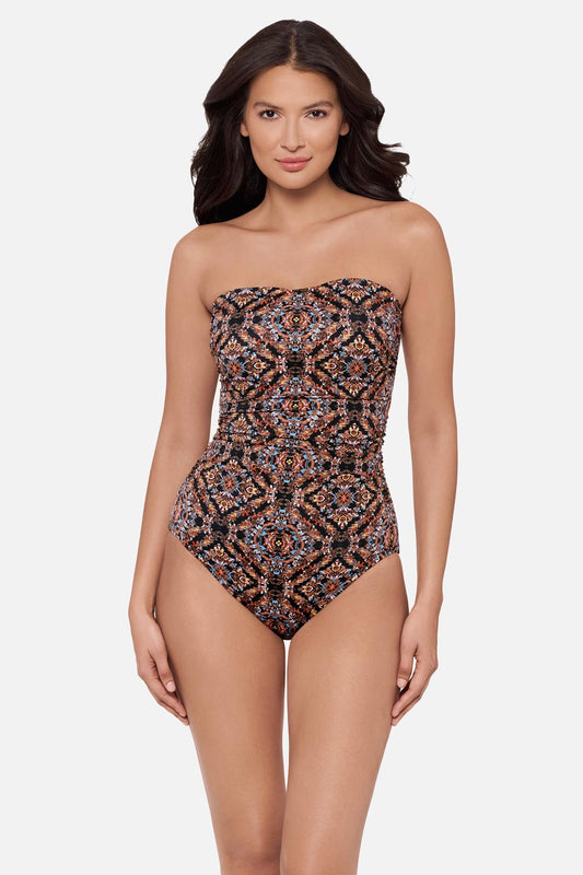 Avanti One Piece in Scandale Black/Multi | Miraclesuit