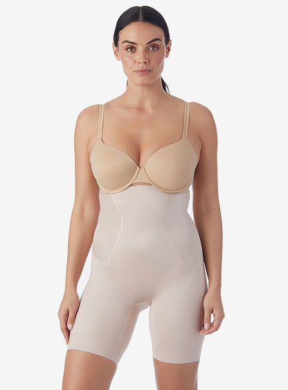 TC Firm Control Skin Benefit Thigh Slimmer Black | Miraclesuit